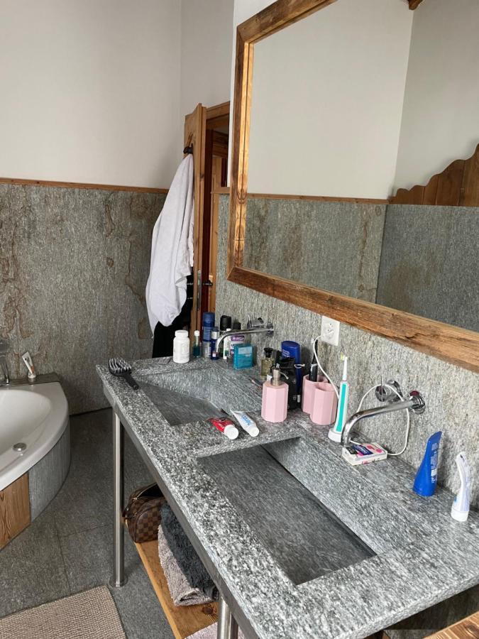 Chasa Engadina Daire Sent Dış mekan fotoğraf